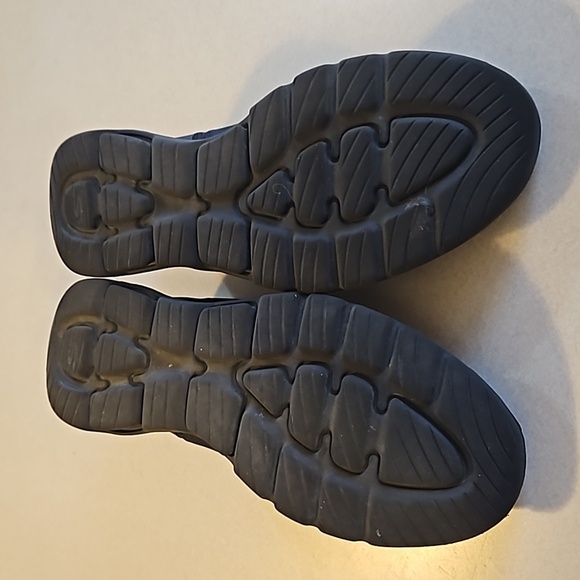 Skechers Black quick fit sneakers - Picture 10 of 12